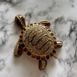 Large Beautiful Turtle Rhinestone Brooch.